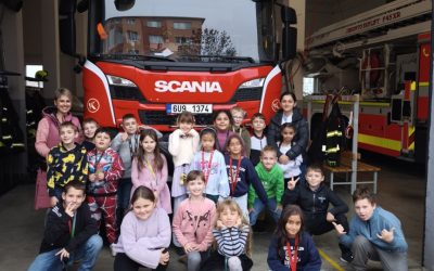Družina č. 5 navštívila hasiče