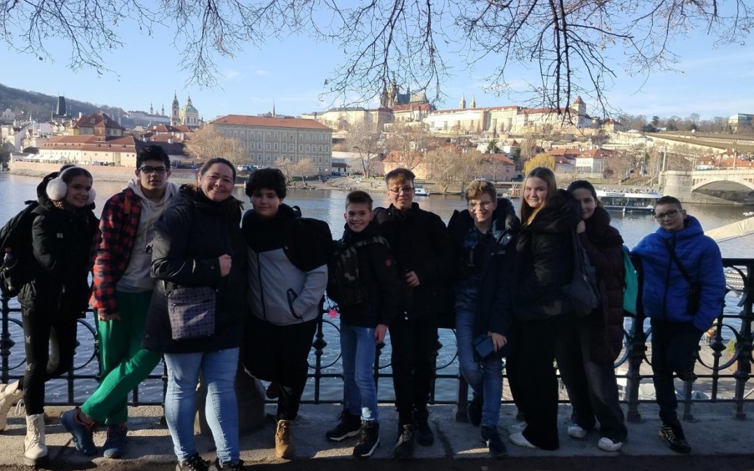 6. C vyjela do víru vánoční Prahy